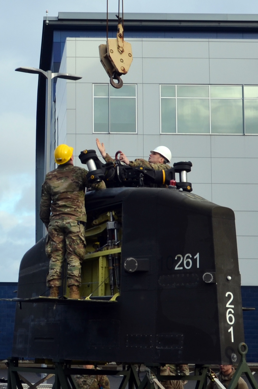 Army’s oldest Chinook finds new life after retirement at Museum of Flight