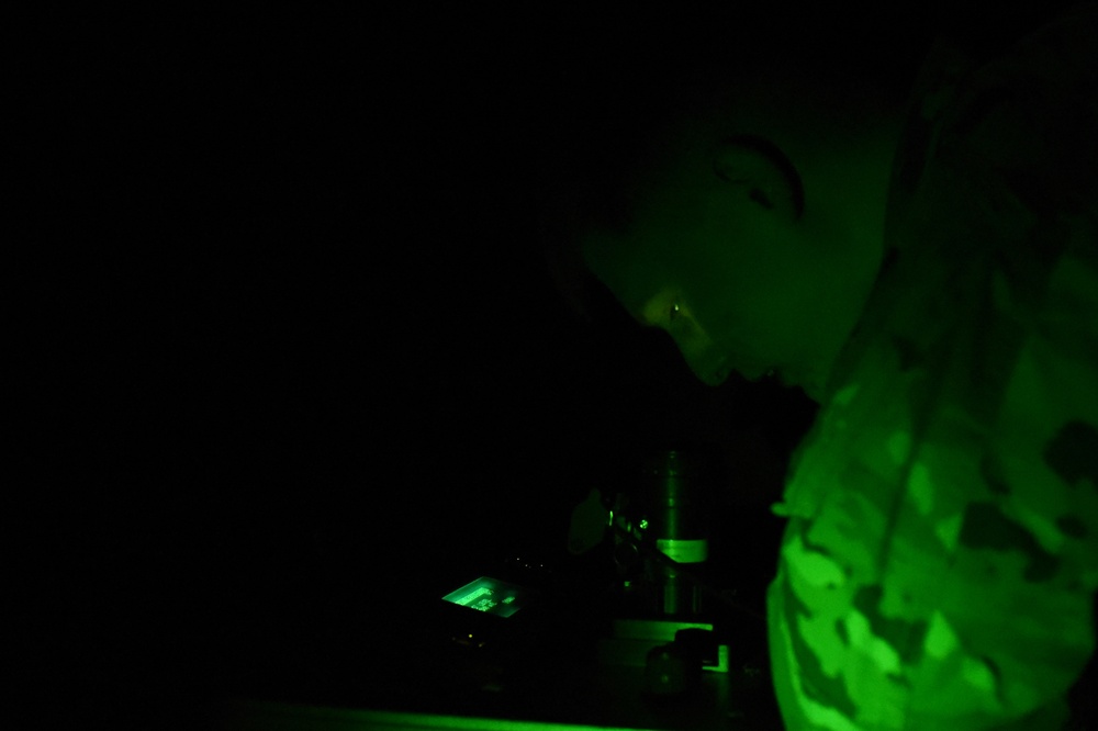 Night vision goggle inspection