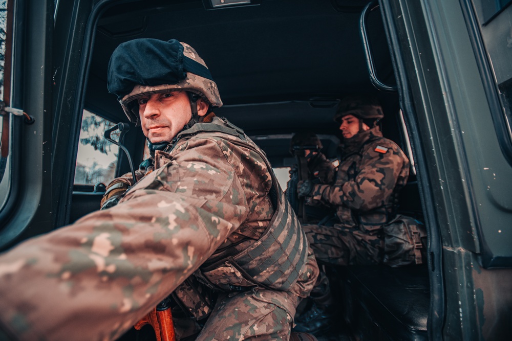 NATO Battle Group Poland Soldiers complete Polish Army VIP protection training during eFP