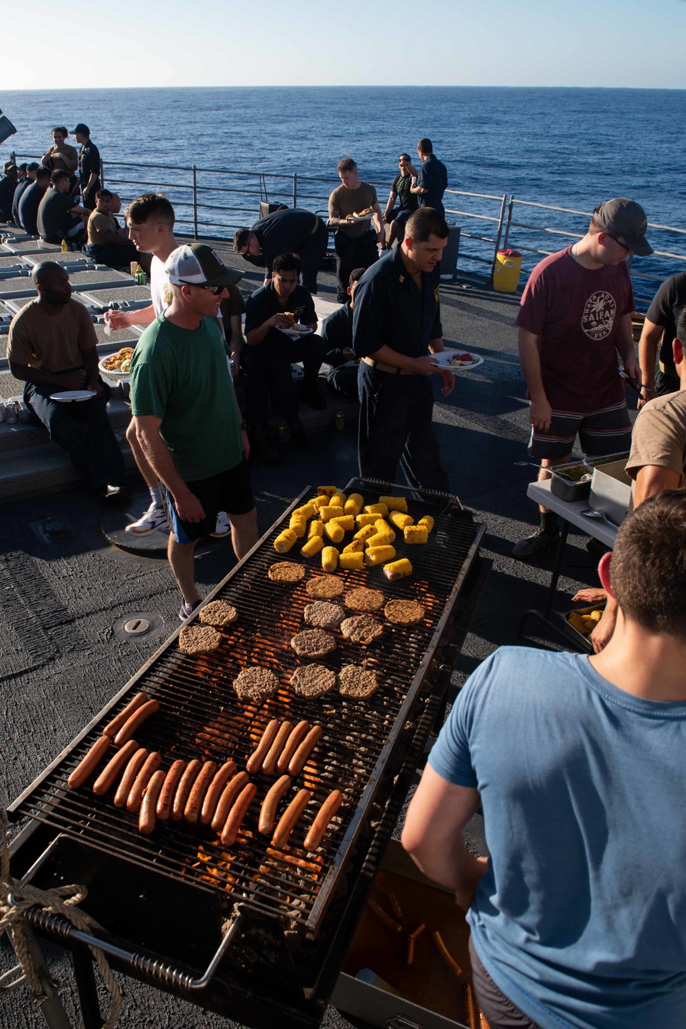 USS Bunker Hill (CG 52)