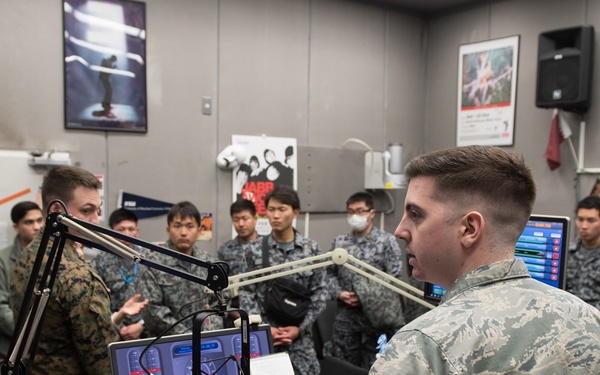 JASDF members from Iruma AB tour Yokota AB