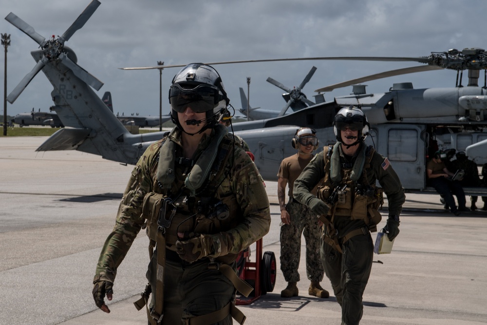 US Navy, US Air Force, Koku Jieitai conduct combat search and rescue training