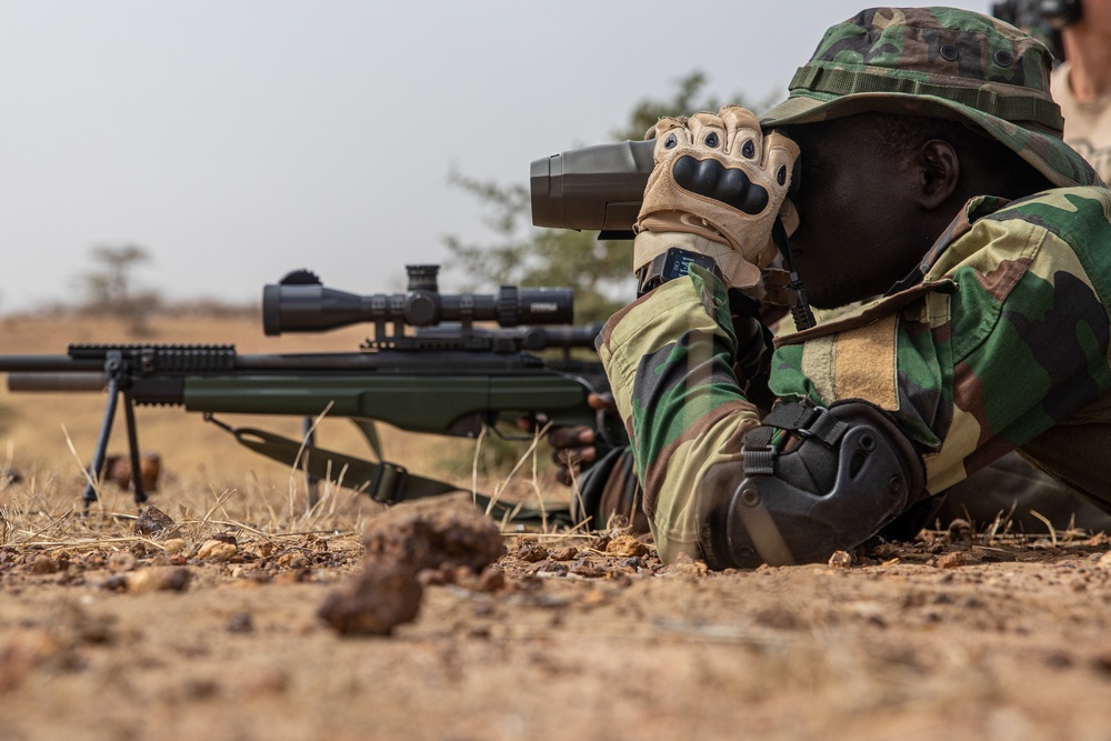 Senegalese refine individual weapon techniques during Flintlock 20
