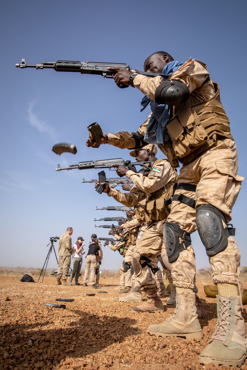 Burkinabe soldiers refine individual weapon reloading techniques during Flintlock 20