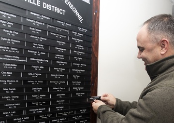 Nashville District recognizes its newest professional engineers