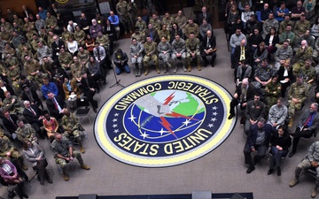 Secretary Esper visits USSTRATCOM, Offutt AFB to engage with warfighters, spouses