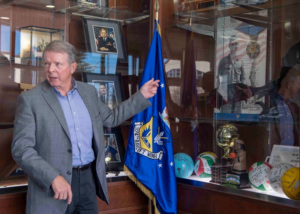 Retired CMSAF McKinley visits Yokota