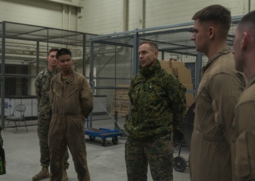 2nd Marine Division welcomes Canadian military attaché