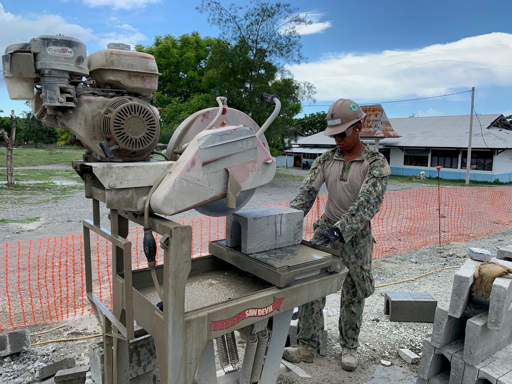 U.S. Navy Seabees with NMCB-5’s Detail Timor-Leste construct a STEM laboratory in Liquica