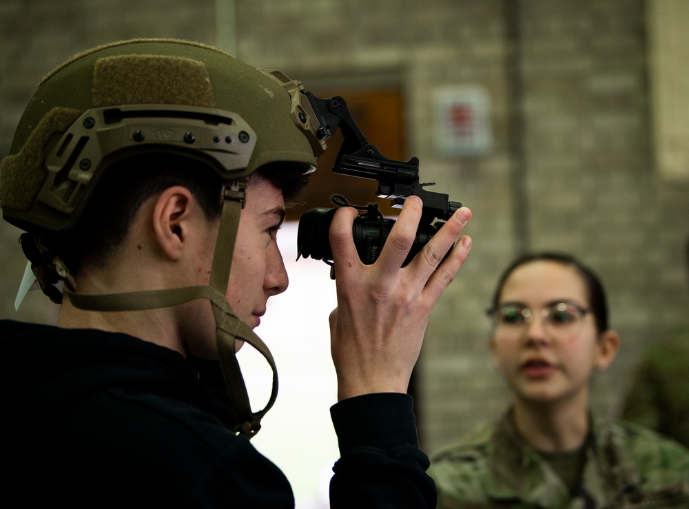 Lakenheath hosts career fair