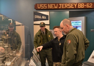 NPS Park Rangers visit Naval Museum