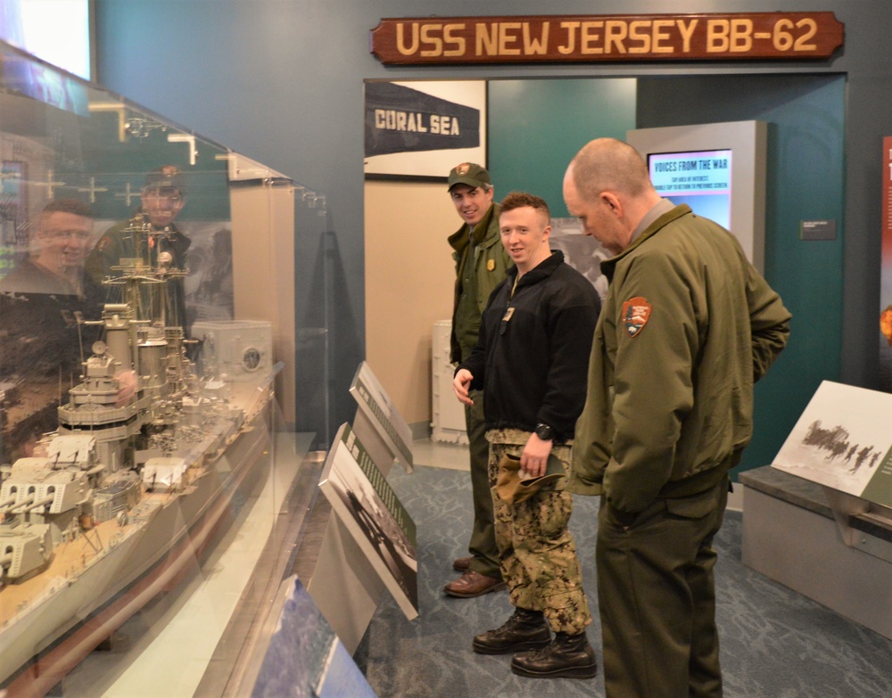 NPS Park Rangers visit Naval Museum
