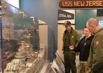 NPS Park Rangers visit Naval Museum