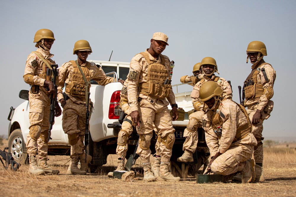 Burkinabe improve squad and unit tactics at Flintlock 20
