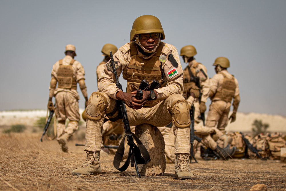 Burkinabe improve squad and unit tactics at Flintlock 20