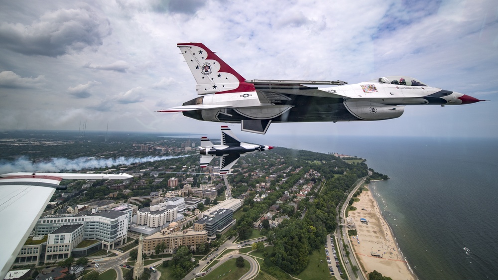 The Milwaukee Air &amp; Water Show 2019