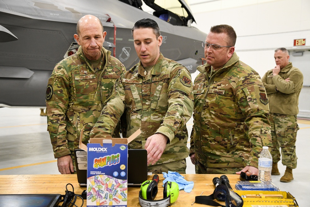 ACC, AFRC commanders visit Hill AFB