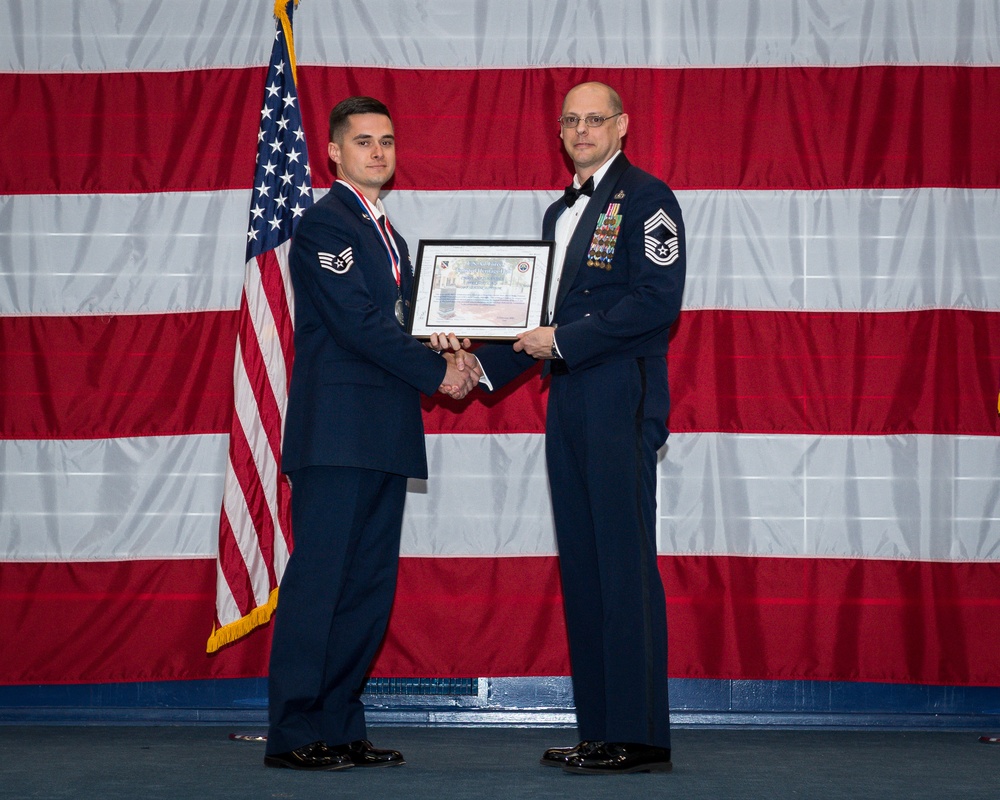 ALS Class 20-2 graduates