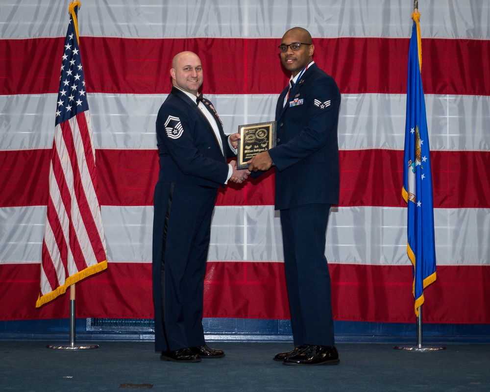 ALS Class 20-2 graduates