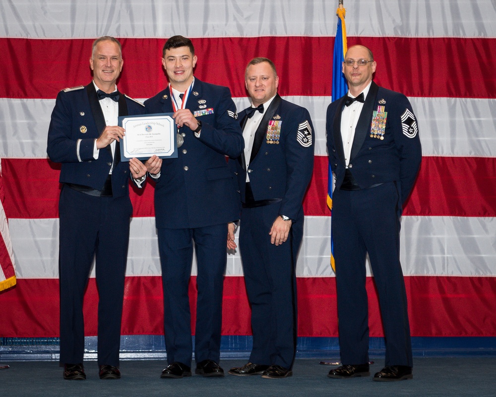 ALS Class 20-2 graduates
