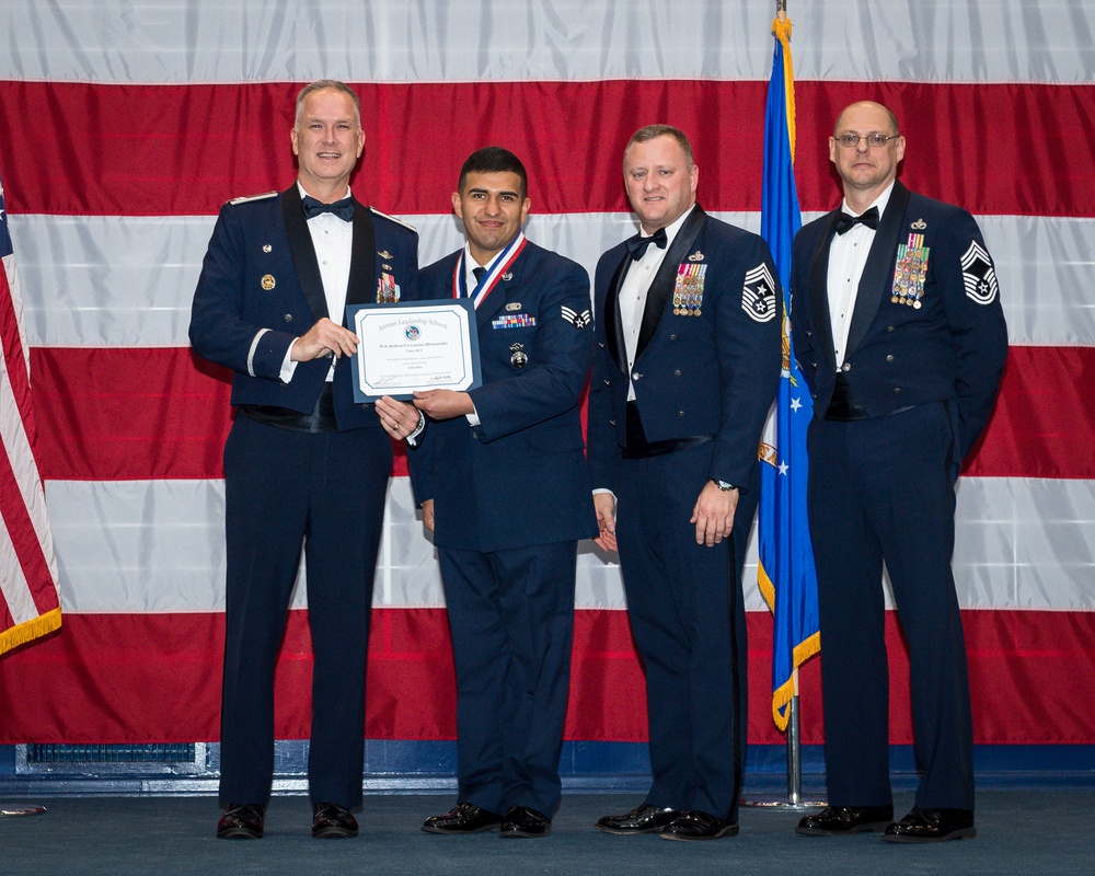 ALS Class 20-2 graduates