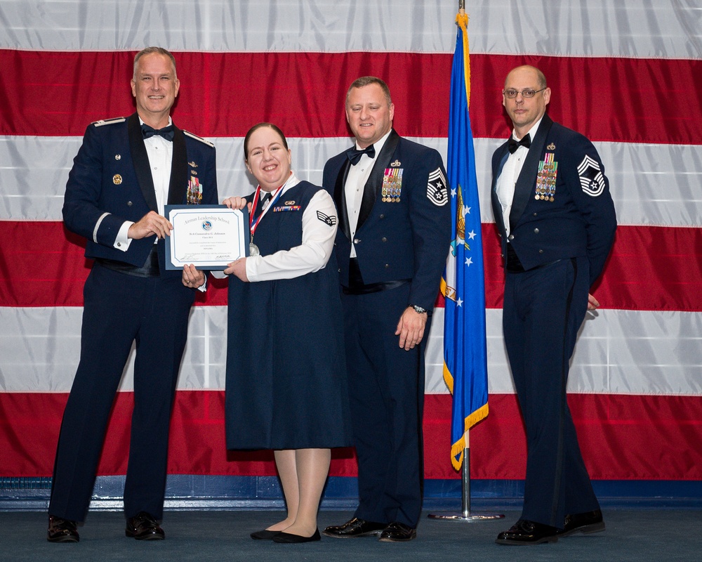 ALS Class 20-2 graduates