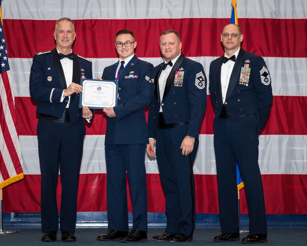 ALS Class 20-2 graduates