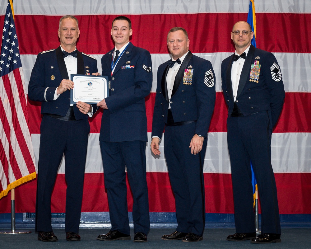 ALS Class 20-2 graduates