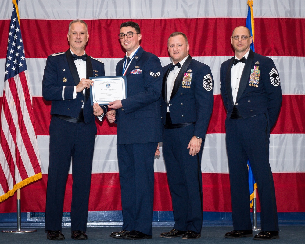 ALS Class 20-2 graduates