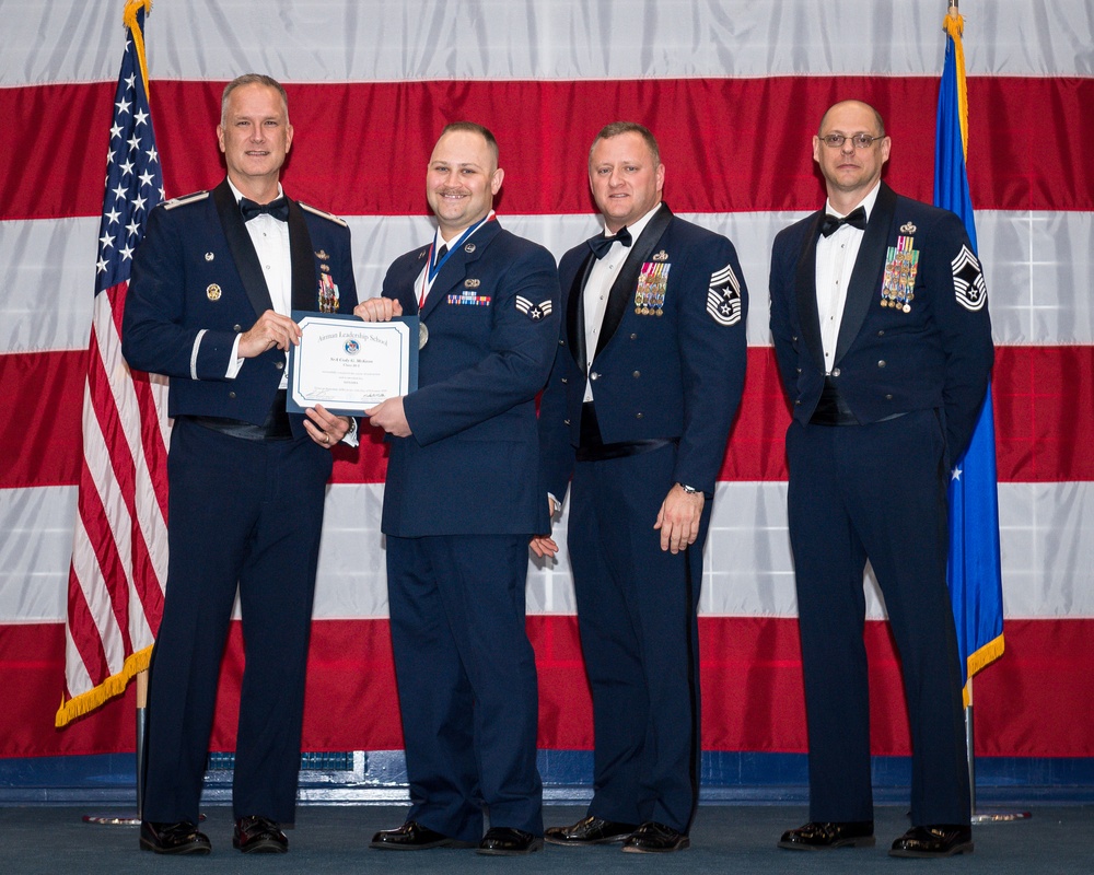 ALS Class 20-2 graduates