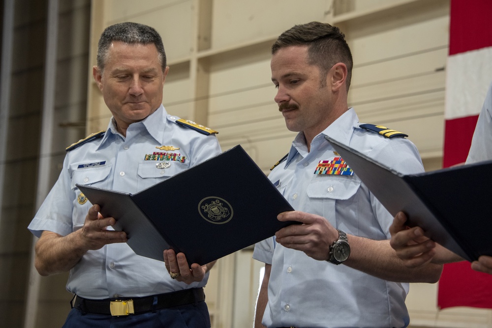 Coast Guard Air Station Savannah crew members recognized for Golden Ray rescue