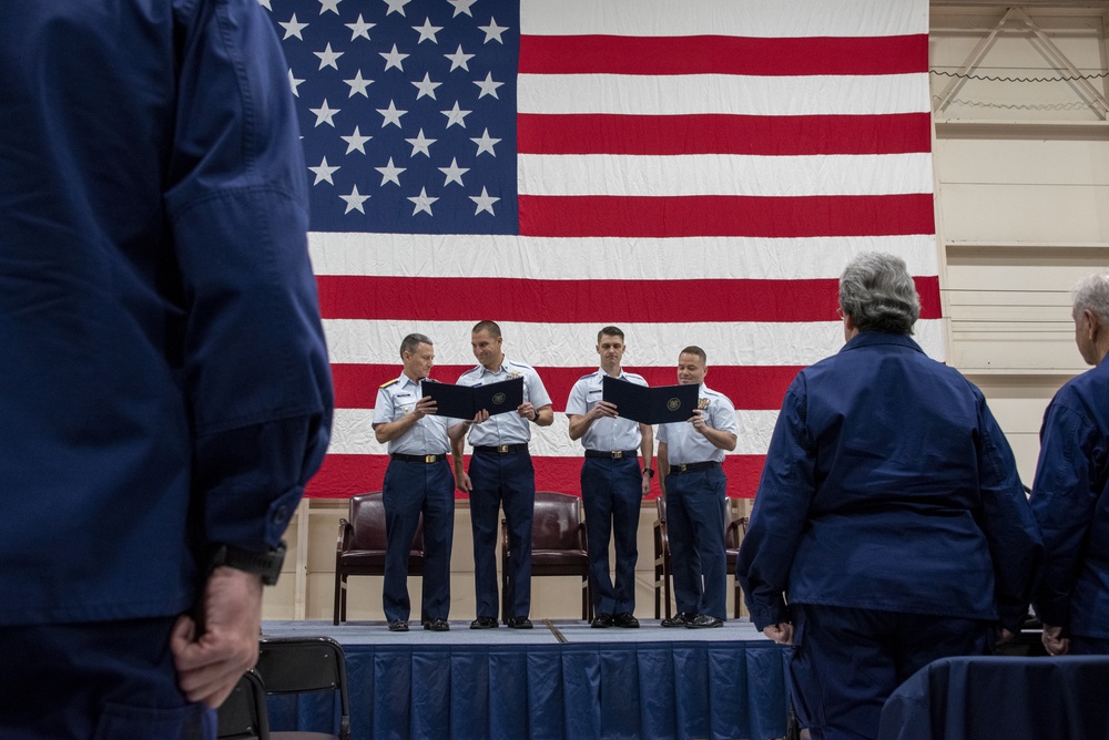 Coast Guard Air Station Savannah crew members recognized for Golden Ray rescue