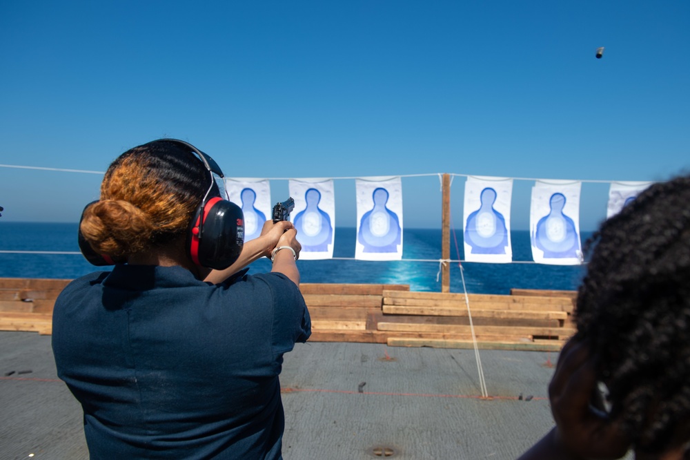 Gun Shoot Training USS Green Bay (LPD 20)