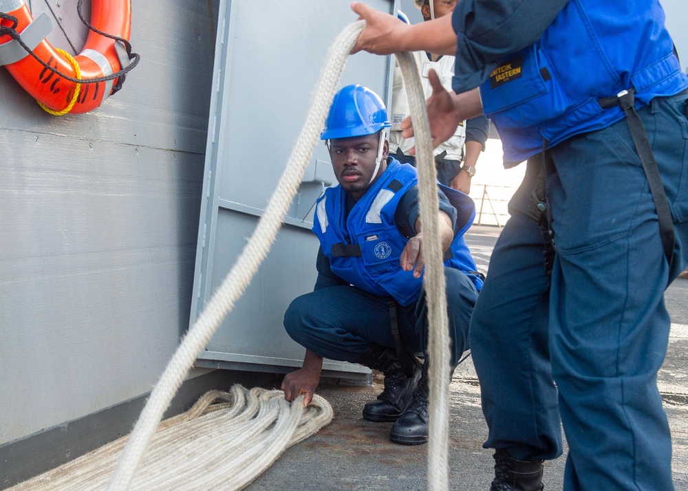 USS Green Bay (LPD 20) Sailors lower a RHIB