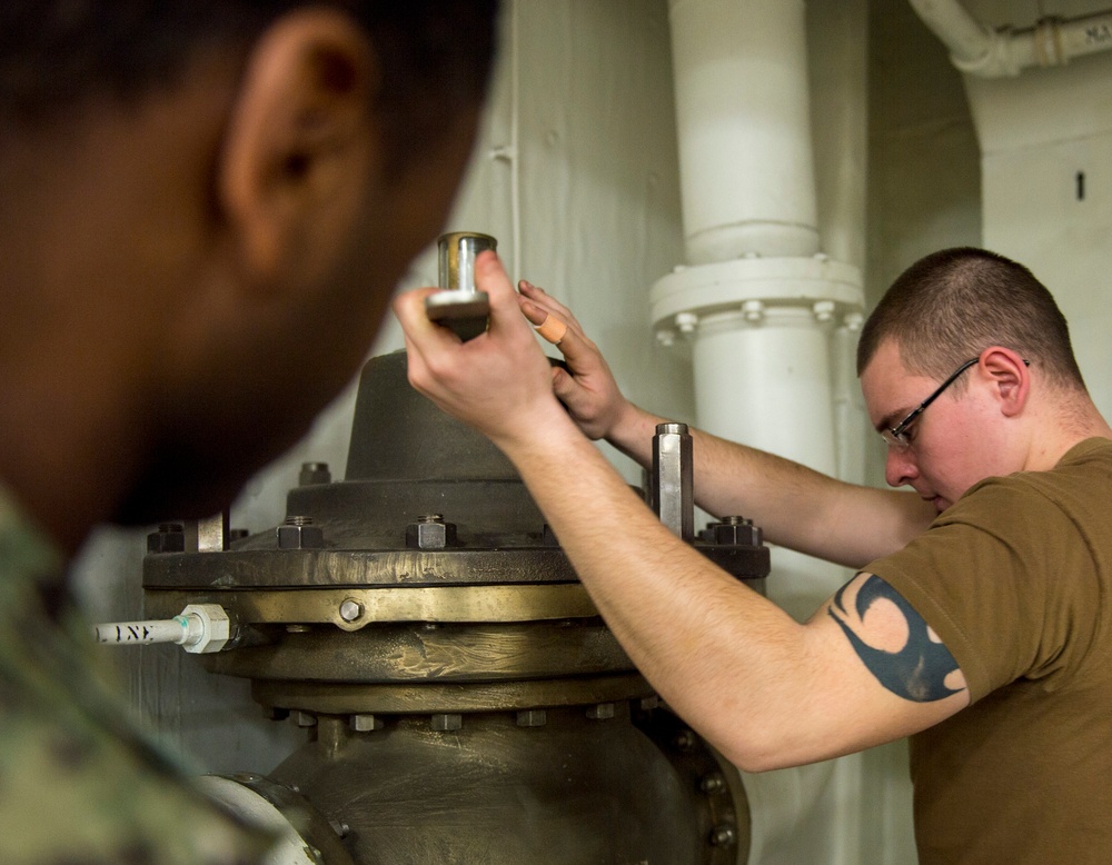 GHWB Sailor Disassembles Sprinkler System