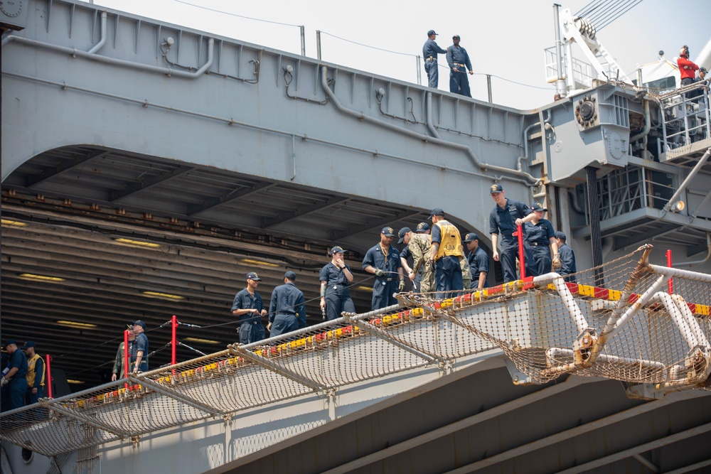 Cobra Gold 2020: USS America arrives in Kingdom of Thailand to participate in multinational exercise