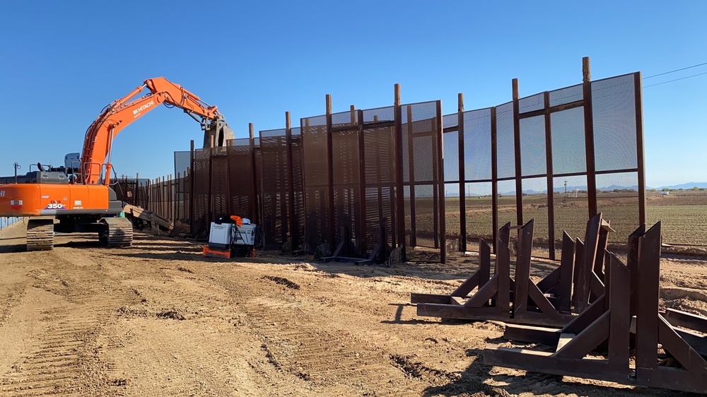 Border Barrier Construction: Arizona 4-Mile Modification