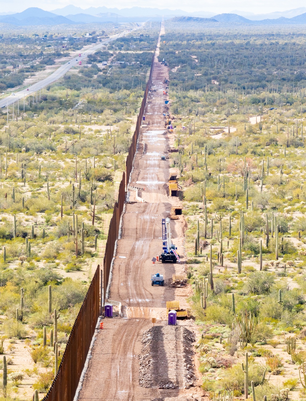 Border Barrier Construction: Tucson 2