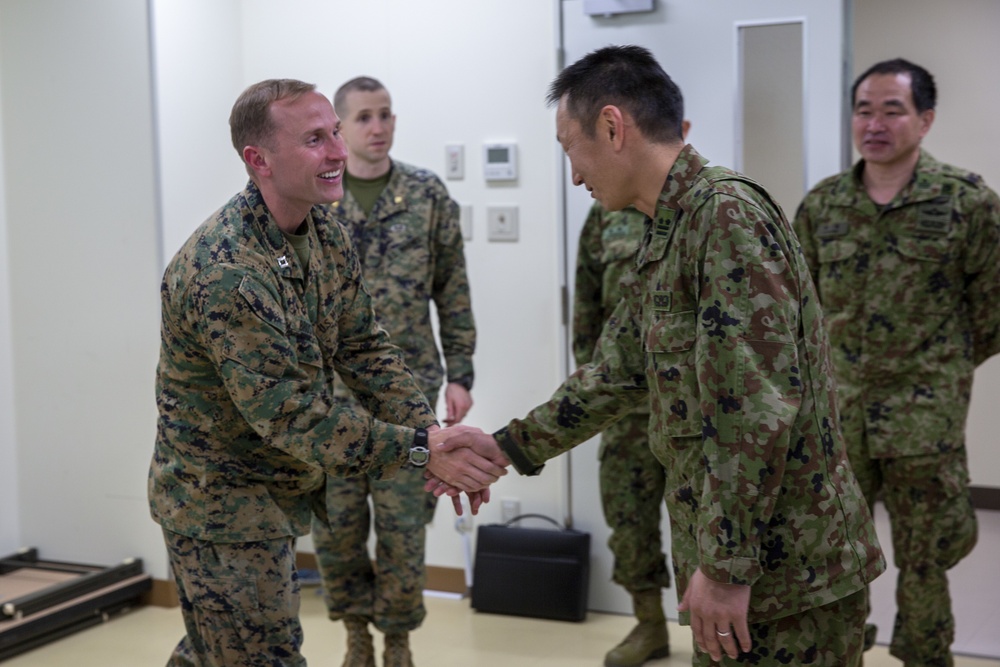 Logistics support over the sea: CLB 31, 31st MEU exchange logistics experience with ARDB Logistics Support Battalion