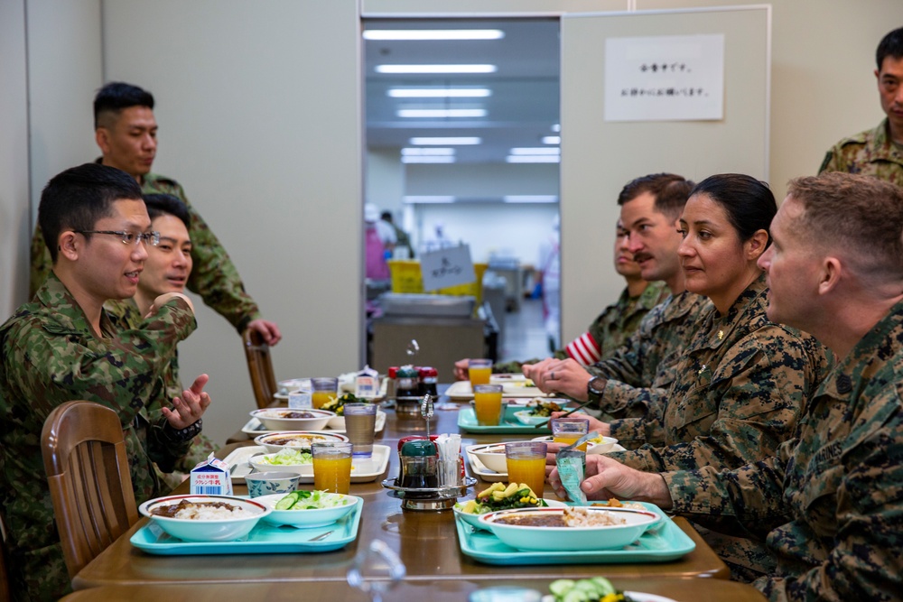 Logistics support over the sea: CLB 31, 31st MEU exchange logistics experience with ARDB Logistics Support Battalion