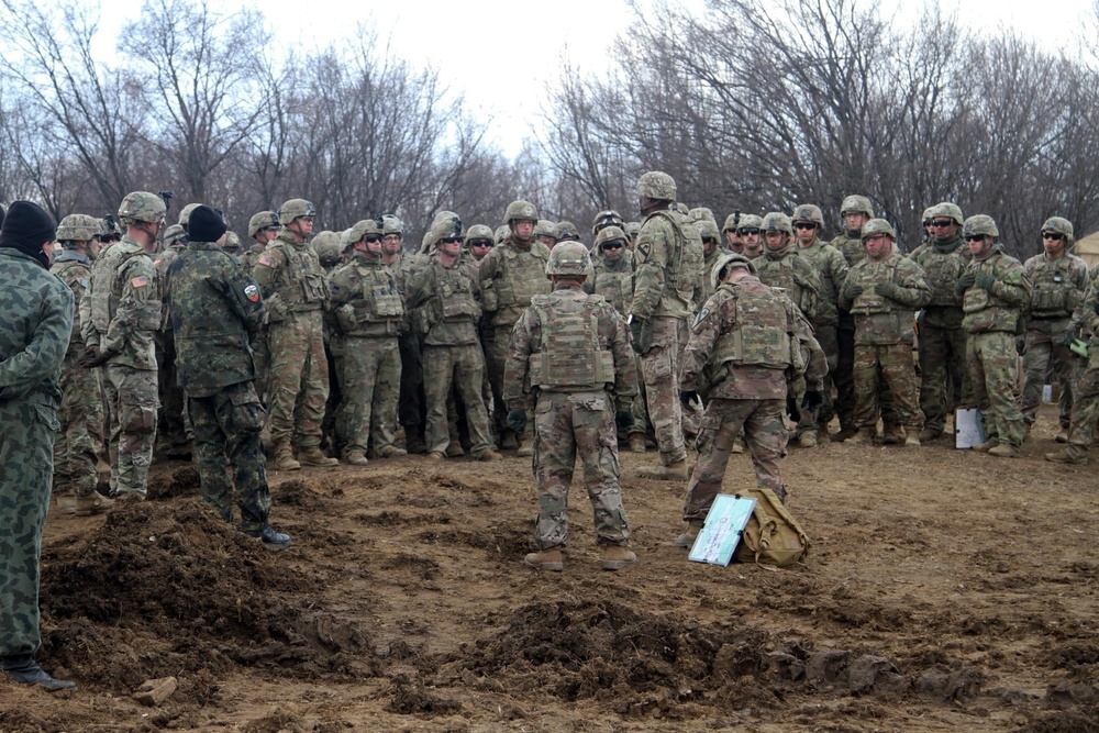 C Co, 1-5CAV conducts CALFEX