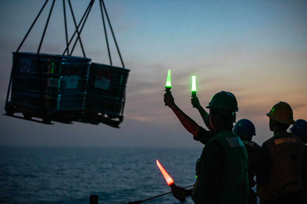 USS New York completes a RAS with the USNS William Mclean