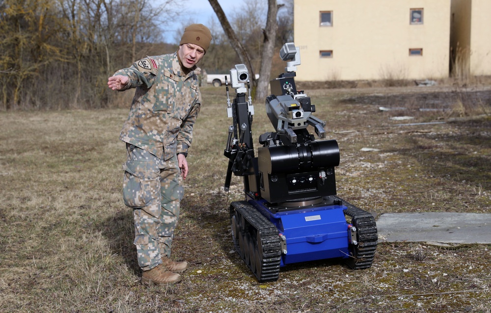 Multinational EOD training at JMRC