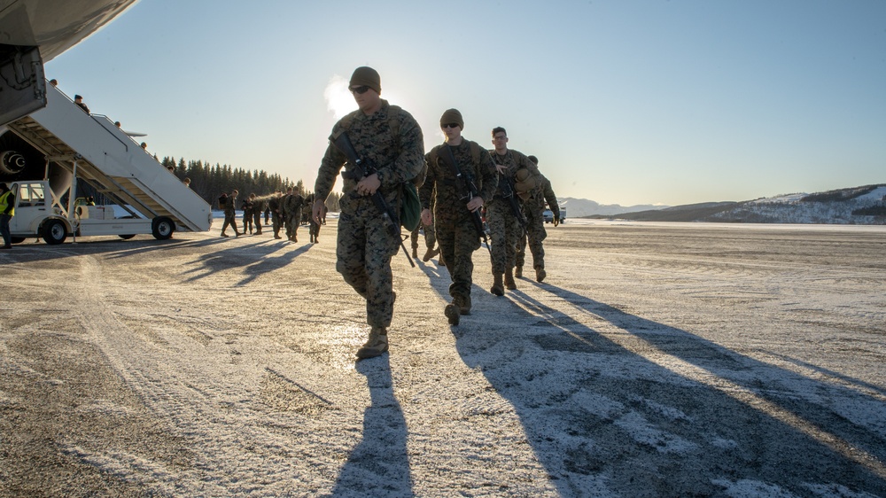 Marines arrive at Evenes Airfield