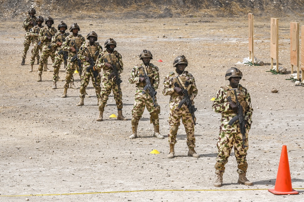 Nigerian Army Soldiers participate in a live-fire exercise as part of FLINTLOCK 20
