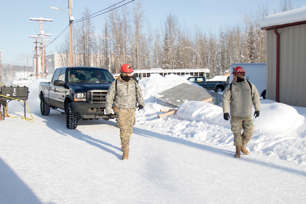 Multiple agencies participate in search and extraction during exercise Arctic Eagle 2020