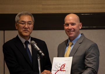 Students from Iwakuni Middle School share their artistic abilities