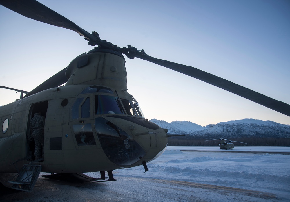 CH-47 Chinook takes flight for Arctic Edge 2020