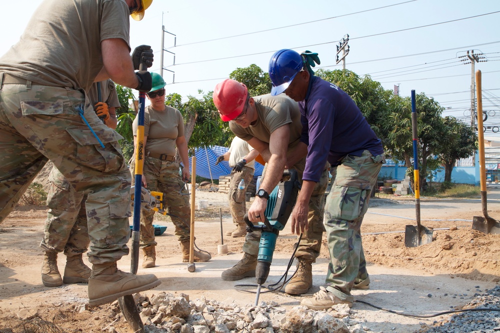 Cobra Gold 20:  US, Thai Local Nationals build school in Phitsanulok