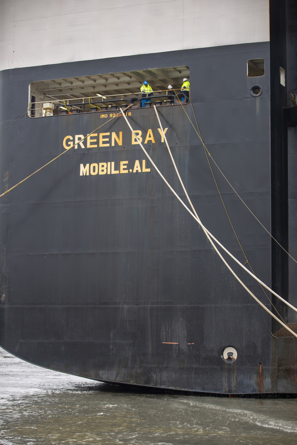 M/V Green Bay pulls into port during exercise DEFENDER-Europe 20